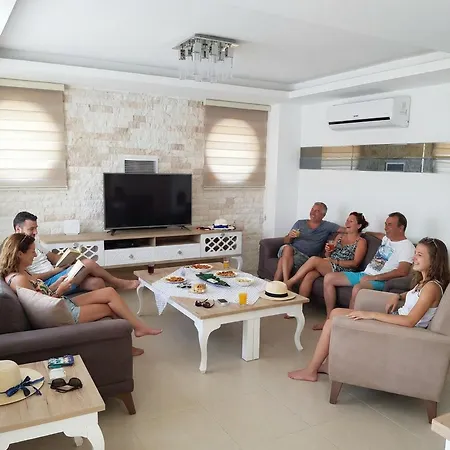 Usan 4 Bedroom Private In Hisaronu *