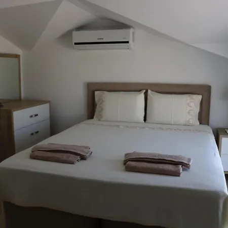 Usan 4 Bedroom Private In Hisaronu