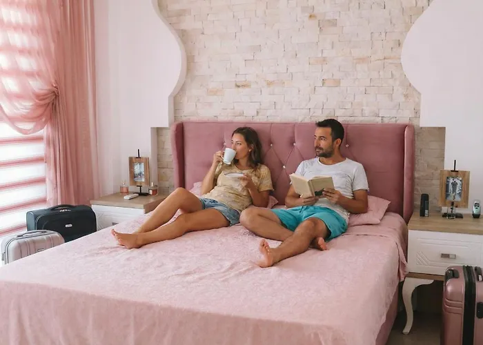 Usan 4 Bedroom Private In Hisaronu