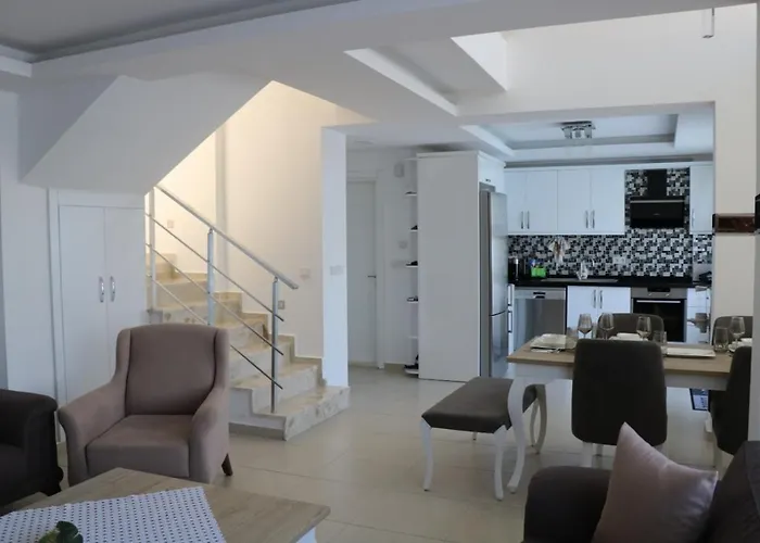 ヴィラ Usan 4 Bedroom Private In Hisaronu