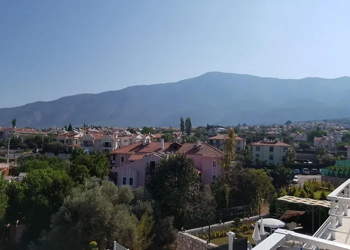 Usan 4 Bedroom Private In Hisaronu ヴィラ フェティエ