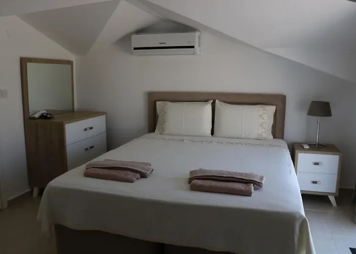 Usan 4 Bedroom Private In Hisaronu