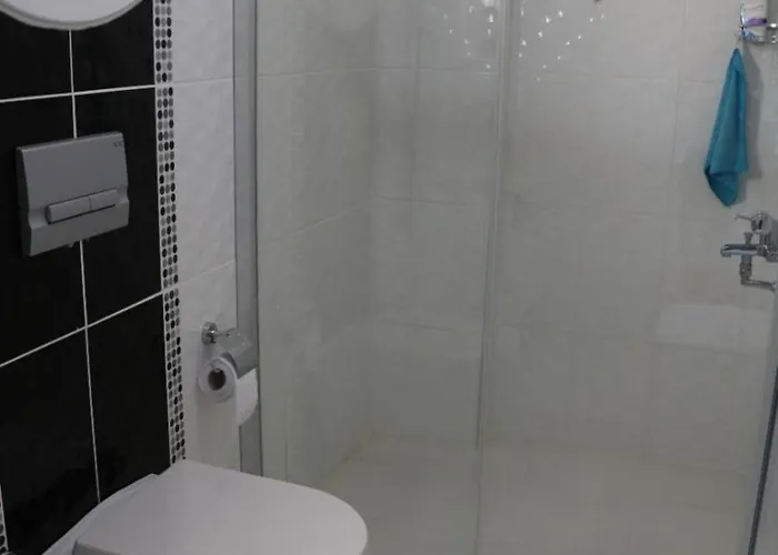 Usan 4 Bedroom Private In Hisaronu ヴィラ フェティエ